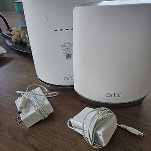 Orbi Router and Satellite